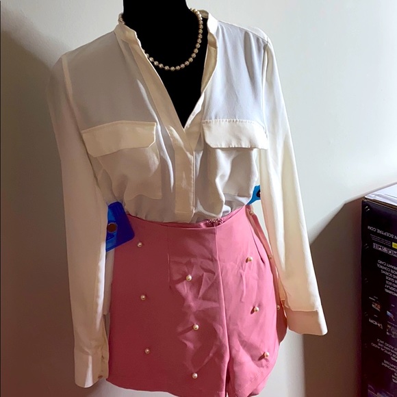 Fshion nova shorts💜 *PLEASE READ DESCRIPTION* - Picture 2 of 6